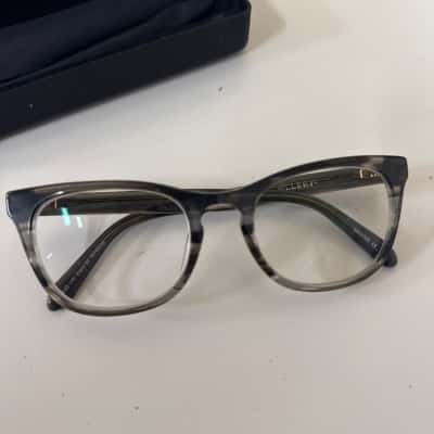Ellery prescription glasses in case (3) 