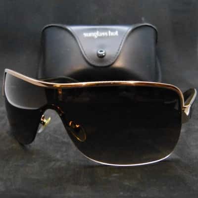 Premium Sunglass Hut Shades – Sleek & Stylish!