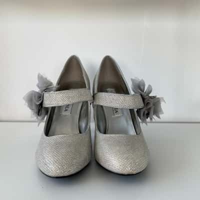Lasonia Womens Heels Size 7 Silver 