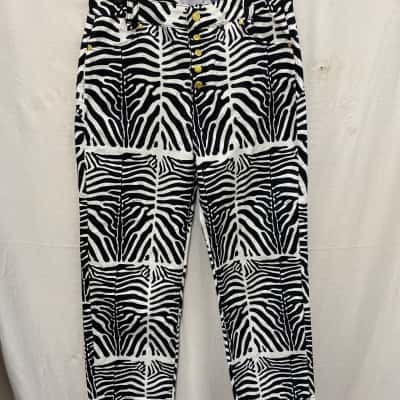  Womens  Size 12 Animal print / Black  / White 