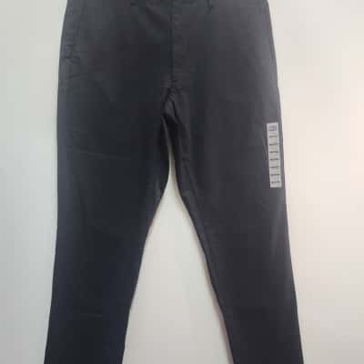 Uniqlo Mens  Size 32x34 Chinos Black  