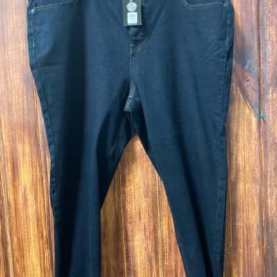 beme Size 22  stretch denim shirt length jeans new 