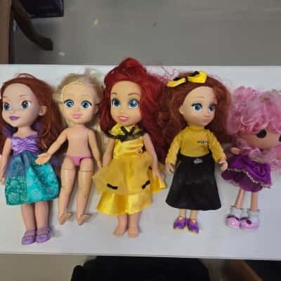 Wiggles 4 Dolls & Lalalopsy Girl Doll Toys