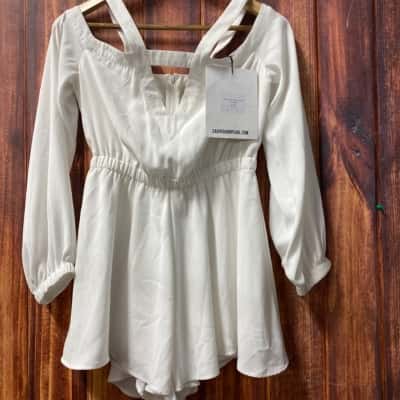 Casper and Pearl Womens  Size 8 White 