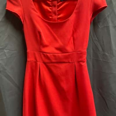 Bardot Red Dress With Button At Back