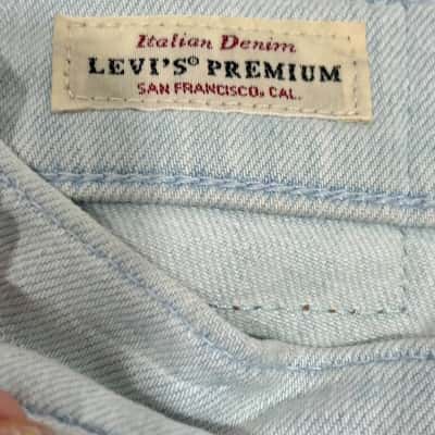 Levis Light Blue Italian Denim Skinny Jeans Size 27