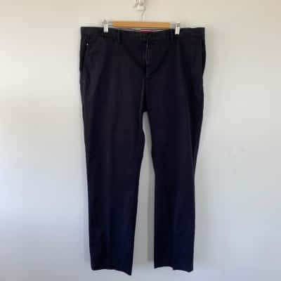 Tommy Hilfiger Sky Captain Core Straight Chino Pants Size 32 / 40 