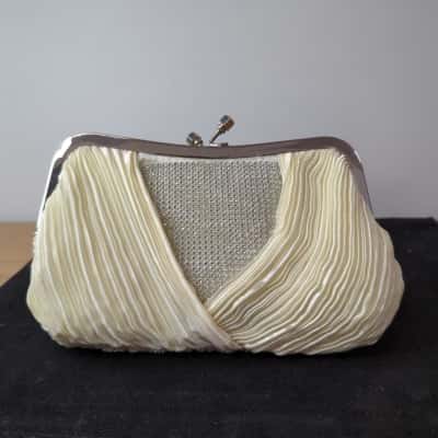  Womens Ivory Satin Evening Bag 