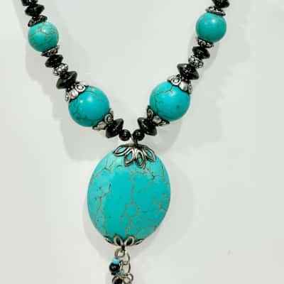 Boho Howlite Hematite Gemstone Necklace