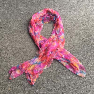 100% Silk Scarf  Womens  Sheer Size M Multicoloured / Pink  168 x 105 cm 