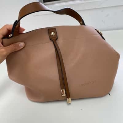 Louenhide Beige Leather Shoulder Bag 