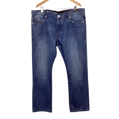 BNWT Cross Hatch Mens Size 40 Light Wash Straight Leg Jeans